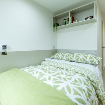 Premium En Suite - Image 2